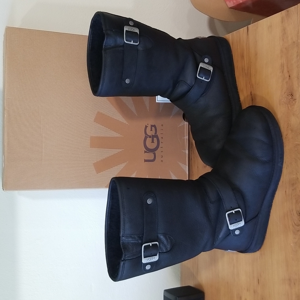 Ugg Sutter Black water resistant Size 10